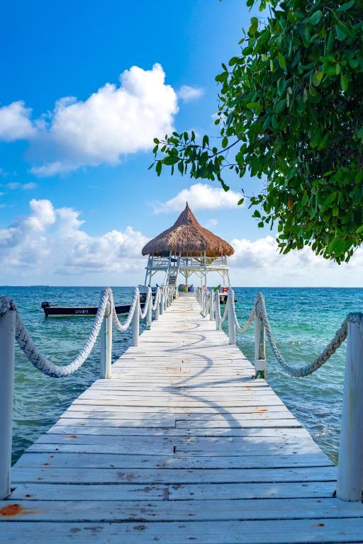 quita del mar tintipan beach hotel colombia7