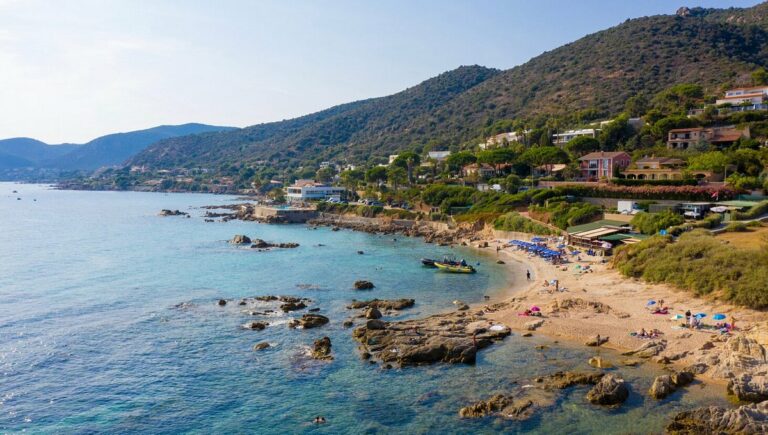 Cala di Sole beach hotel1 768x435