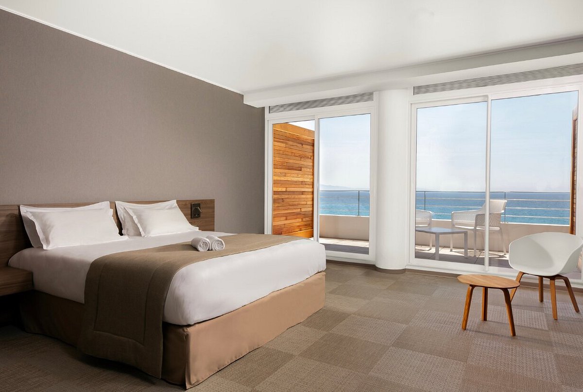 Cala di Sole beach hotel2