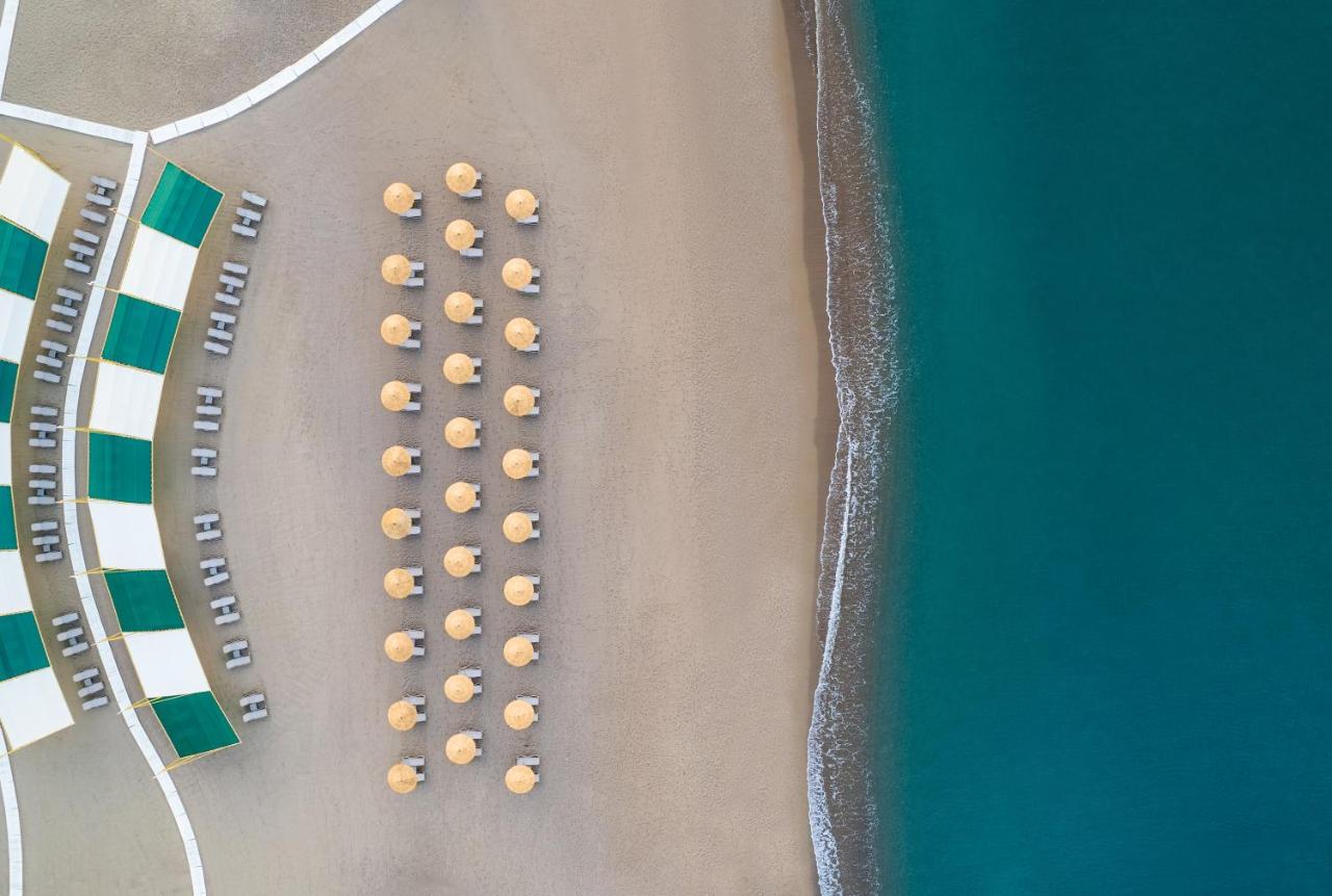 Concorde de luxe resort beach5