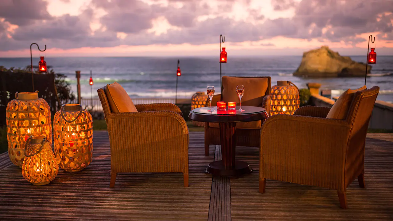 Hotel du palais beach18