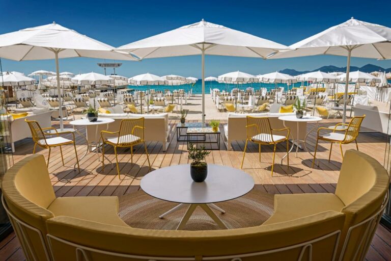 Intercontinental carlton cannes beach hotel18 768x512