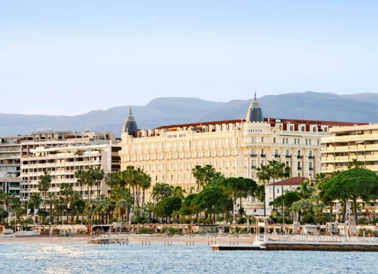 Intercontinental carlton cannes beach hotel4 768x558