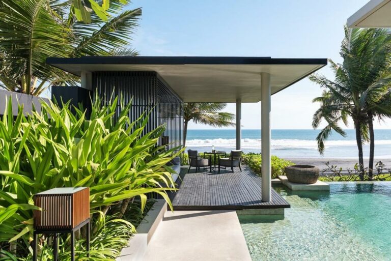 Soori bali beach hotel1 768x513