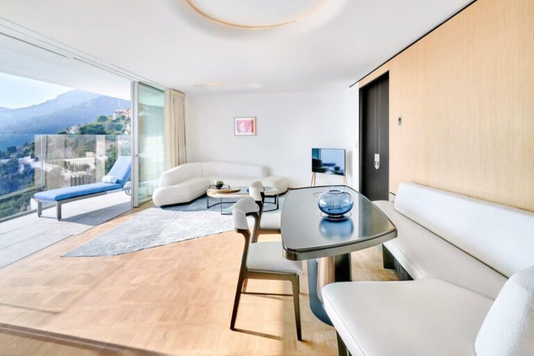 The Maybourne Rivieira beach hotel4 768x512