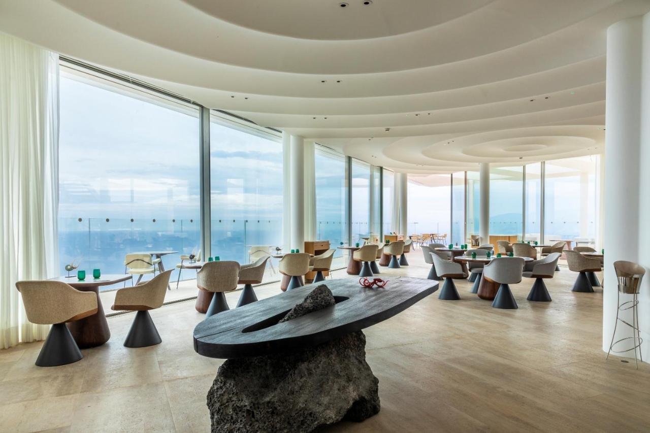 The Maybourne Rivieira beach hotel6