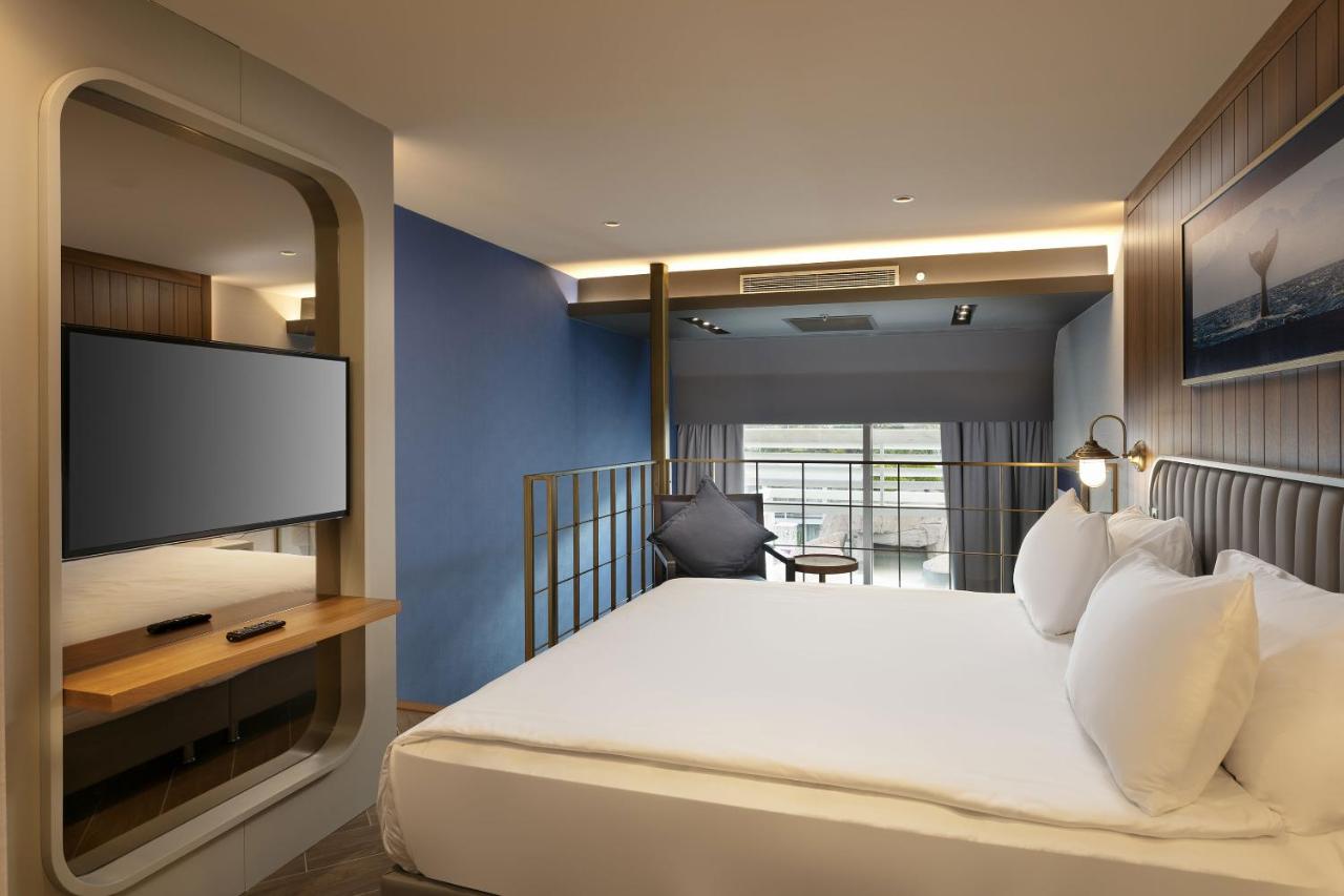 Titanic deluxe lara hotel beach7