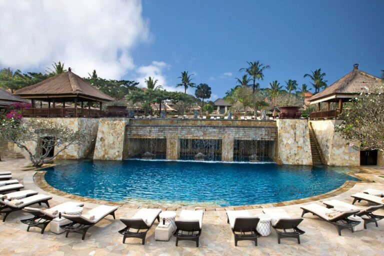 ayana resort bali beach10 768x512