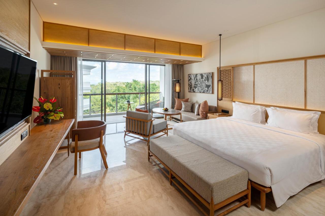 ayana resort bali beach2