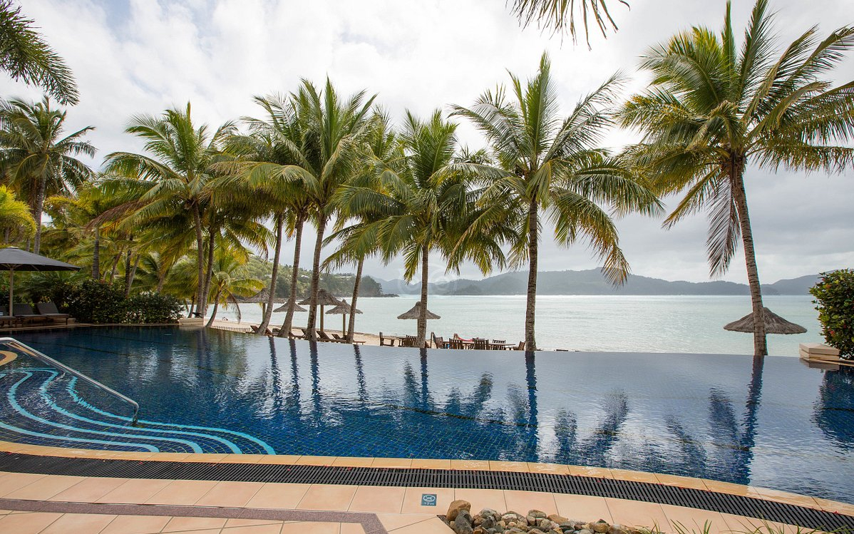 beach club hamilton island8