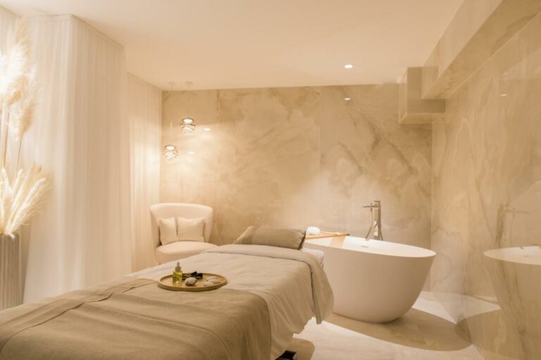 beach hotel Marinca spa2 768x512