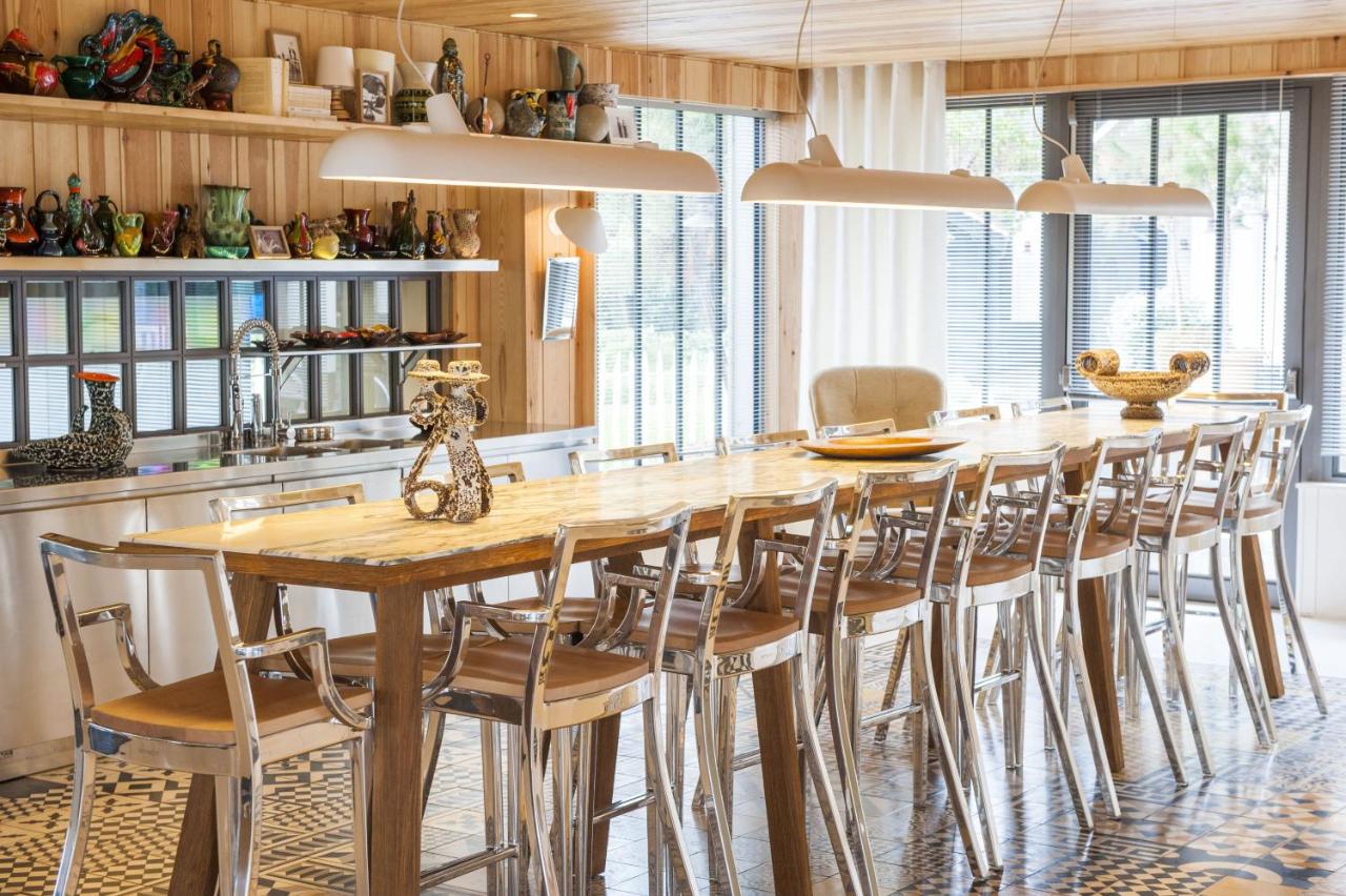 beach hotel la co o rniche2