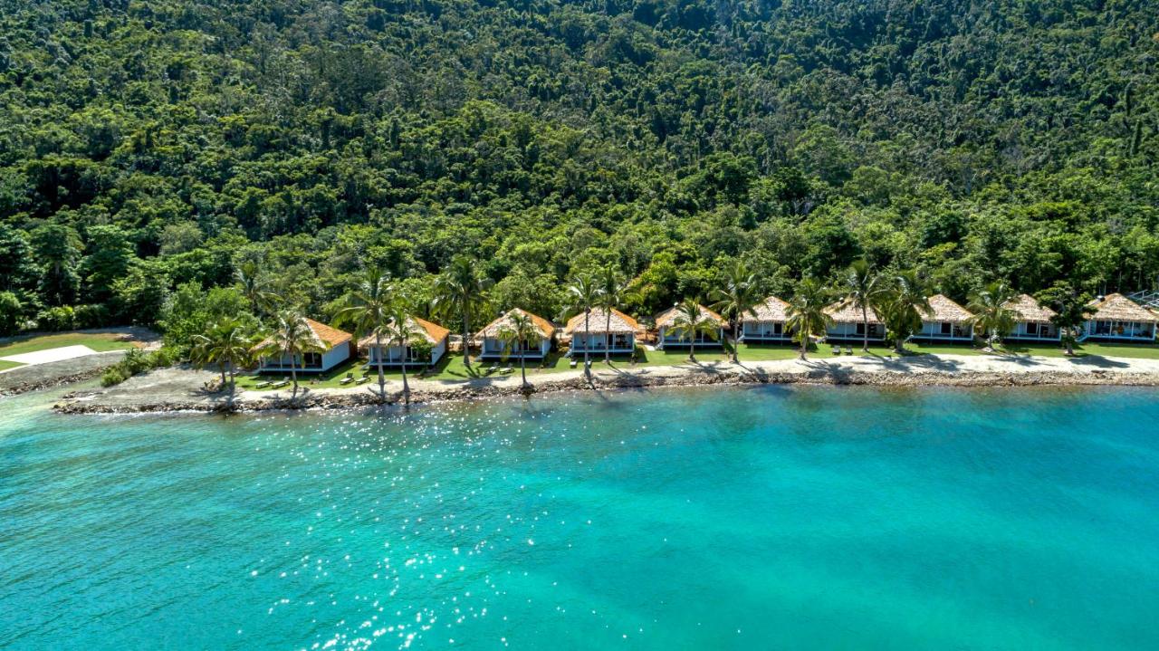 elysian luxury eco retreat beach1