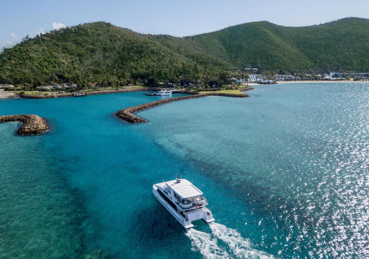 intercontinental hayman island beach resort6