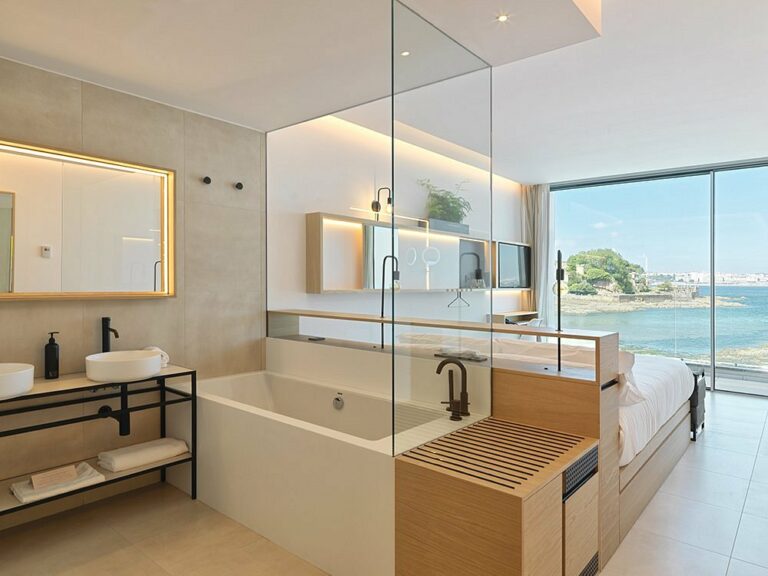 noa boutique hotel beach9 768x576