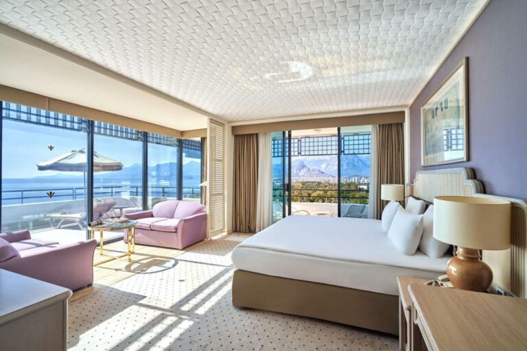 rixos downtown antalya beach3 768x512