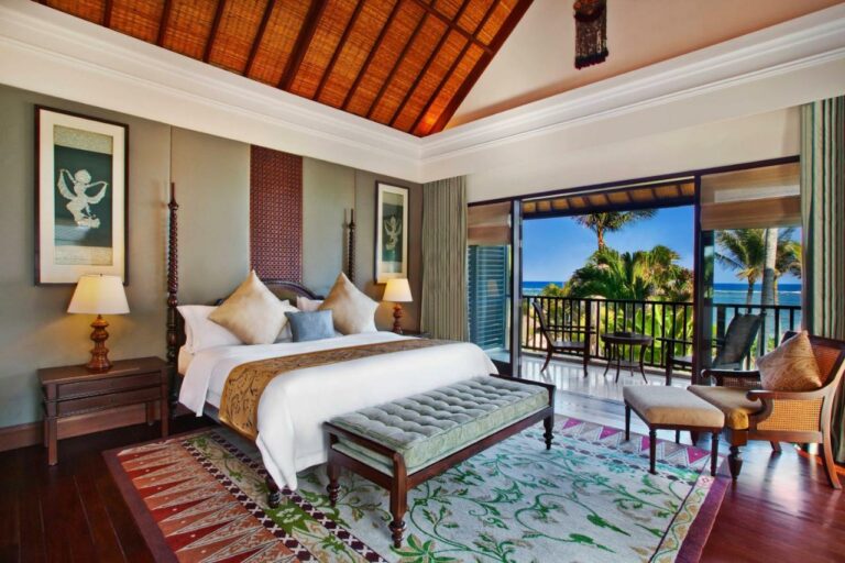 saint regis bali resort beach7 768x512