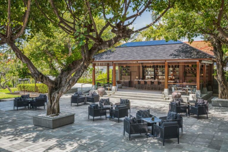 the laguna beach bali.9 768x512