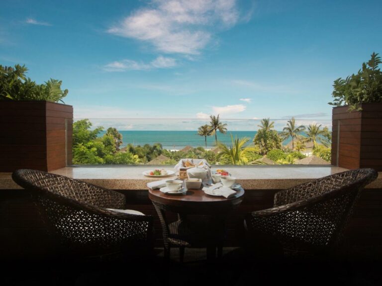 the seminyak beach resort bali4 768x575