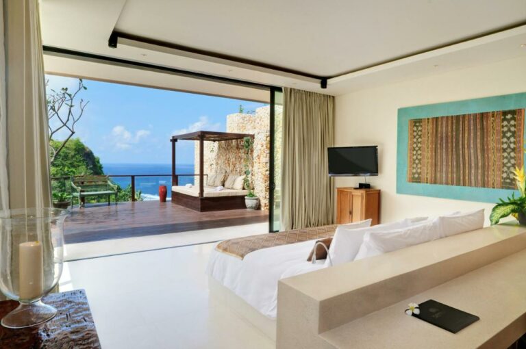 the ungasan clifftop bali beach1 768x510