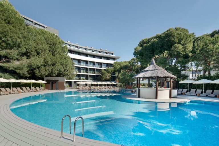 voyage belek golf spa beach6 768x512