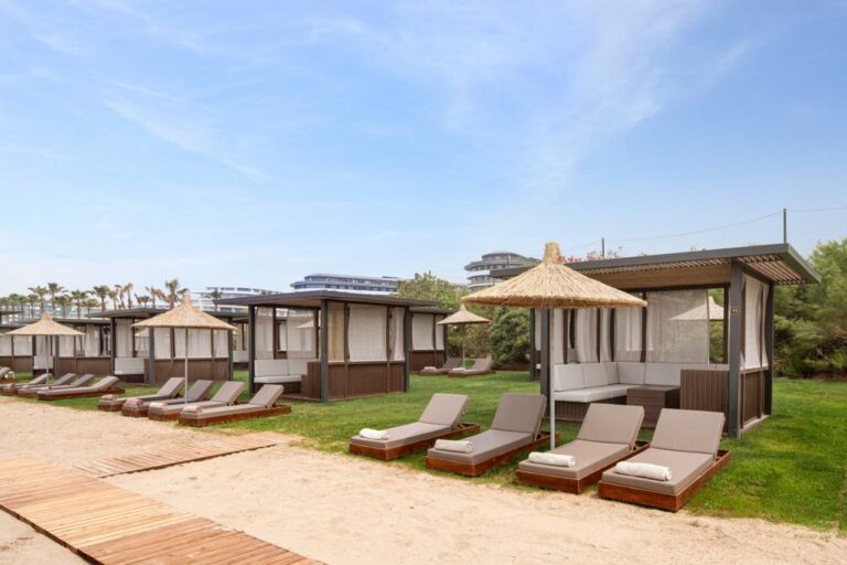 voyage belek golf spa beach7 768x512