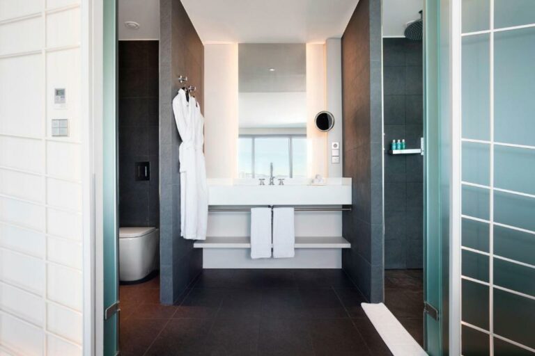 w barcelona beach luxury hotel.10 768x512