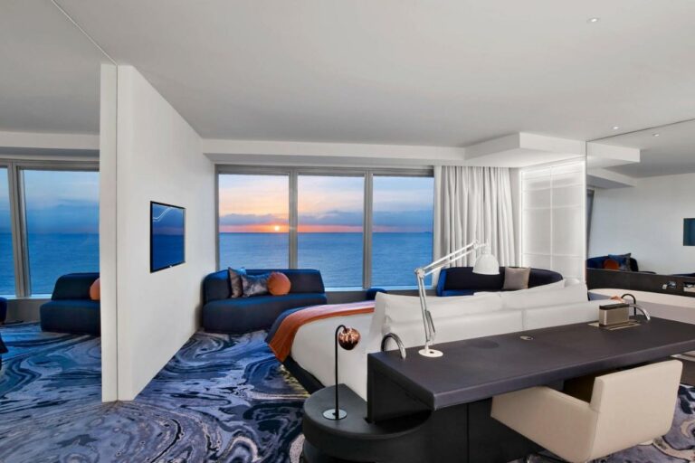 w barcelona beach luxury hotel.6 768x512