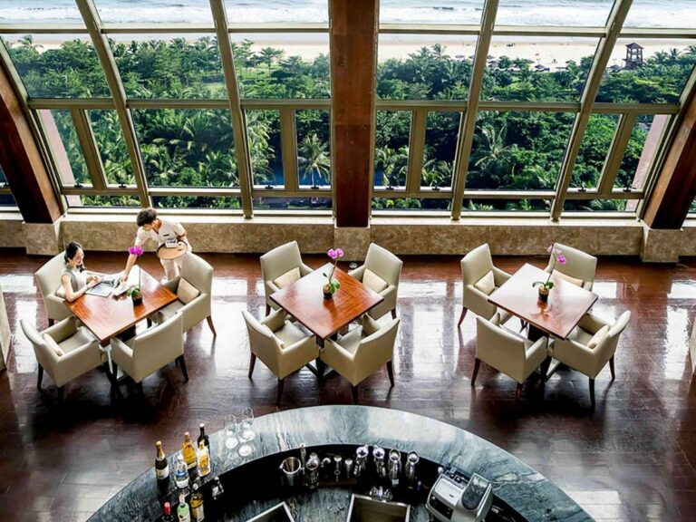 Hotel Pullman Oceanview Sanya Bay Resort Spa12 768x576