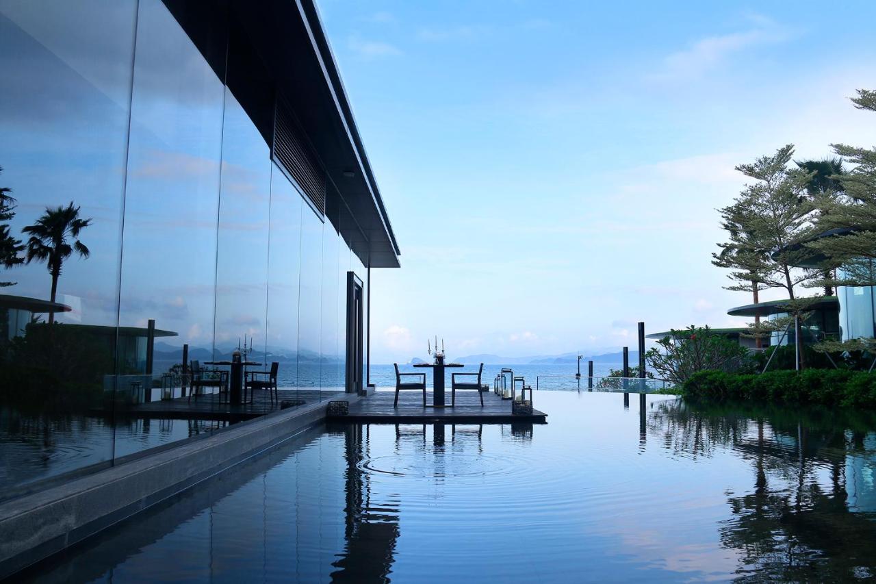 The Intercontinental Shenzhen Dameisha Resort beach4