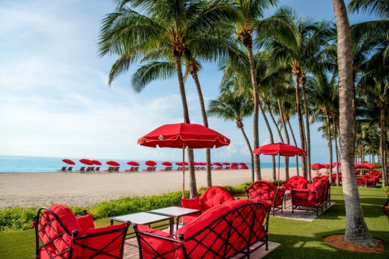 acqualina resort spa on the beach miami15 768x512