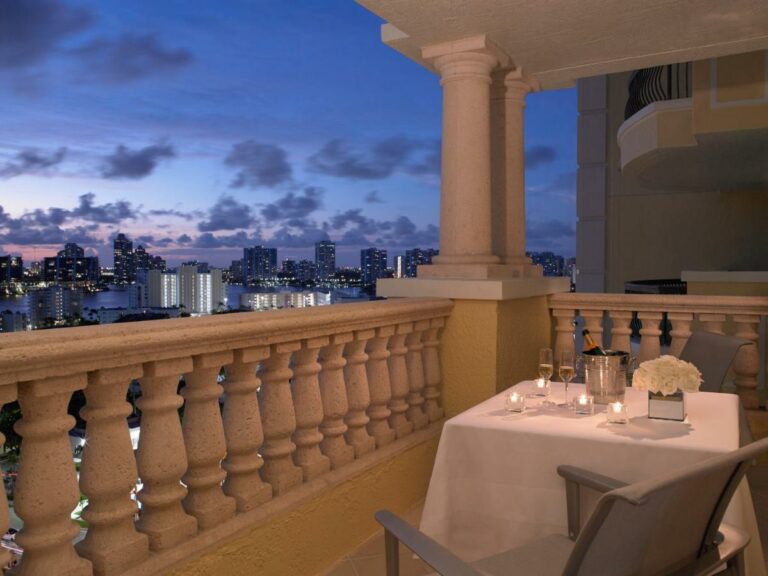 acqualina resort spa on the beach miami18 768x576