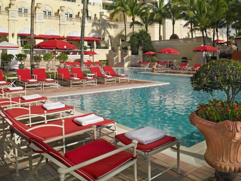 acqualina resort spa on the beach miami2 768x576