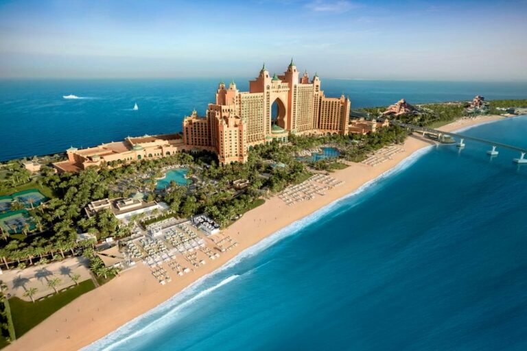atlantis the palm dubai beach hotel 768x512