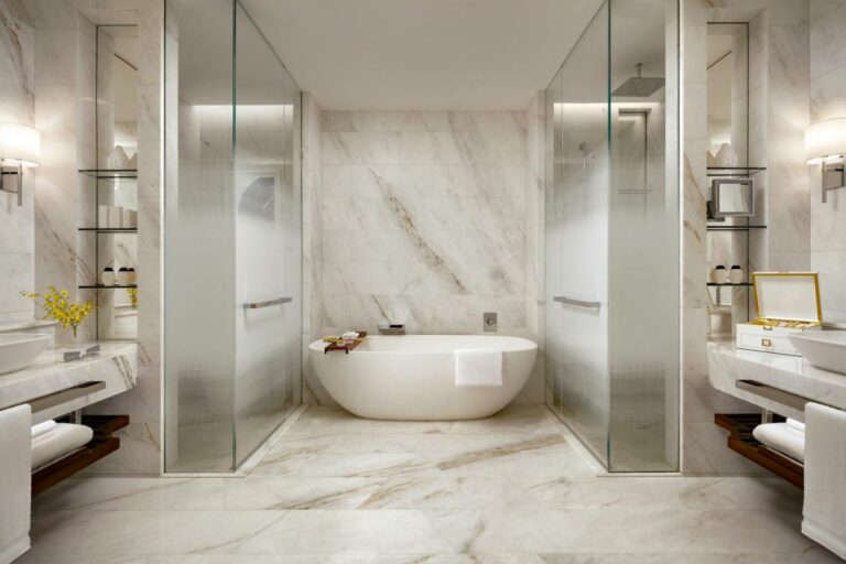 atlantis the royal beach hotel18 768x512