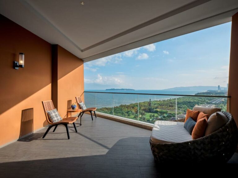 crowne plaza sanya haitang bay beach resort11 768x576