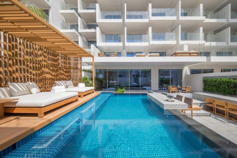 five palm jumeirah dubai beach hotel18 768x512