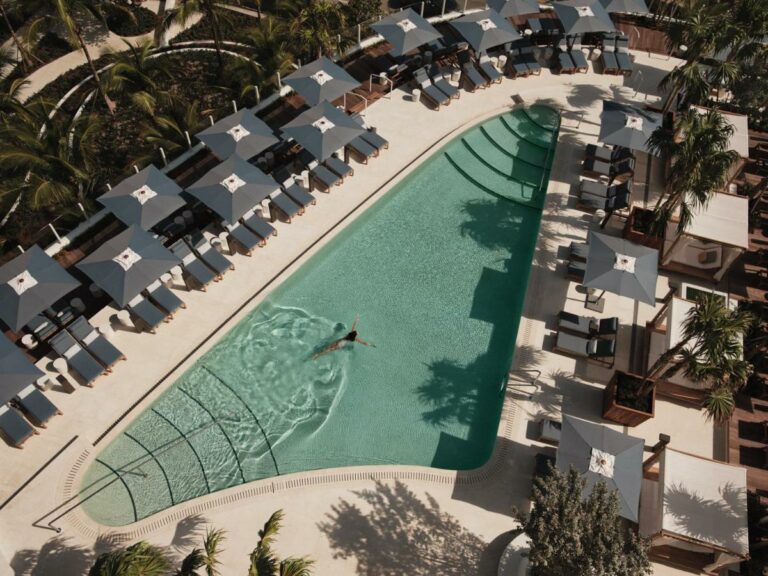 four seasons hotel and residences fort lauderdale 768x576