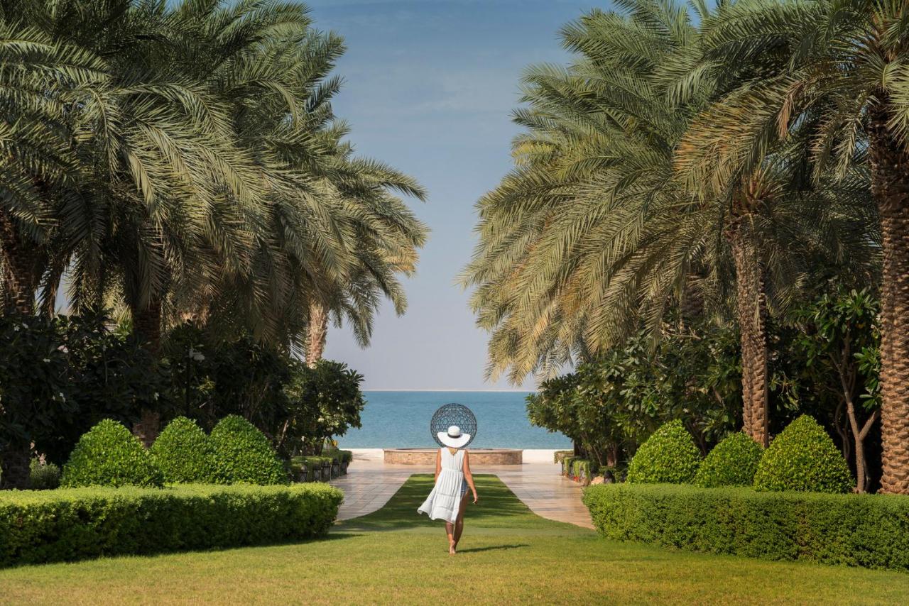 four seasons resort dubai at jumeirah beach hotel6