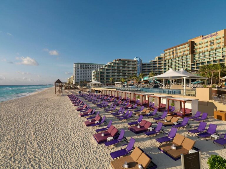 hard rock cafe hotel cancun beach hotel mexico2 768x576
