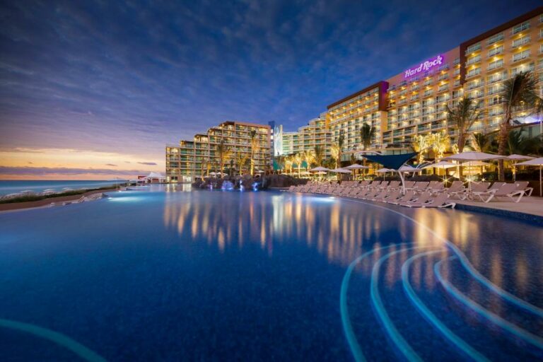 hard rock cafe hotel cancun beach hotel mexico3 768x512