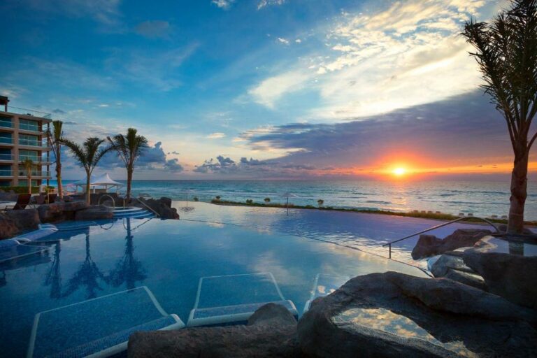 hard rock cafe hotel cancun beach hotel mexico5 768x512