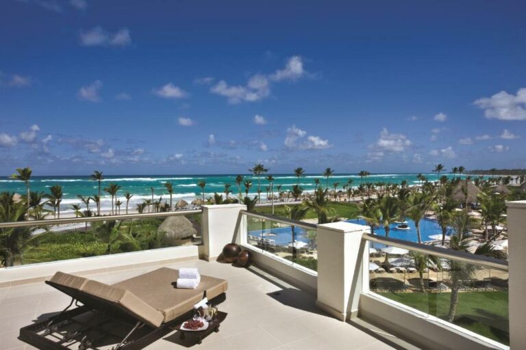 hard rock hotel punta cana beach hotel dominican republic11 768x512