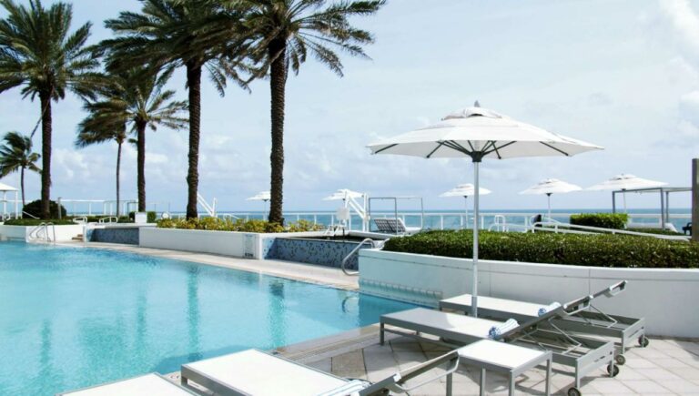hilton fort lauderdale beach resort11 768x435