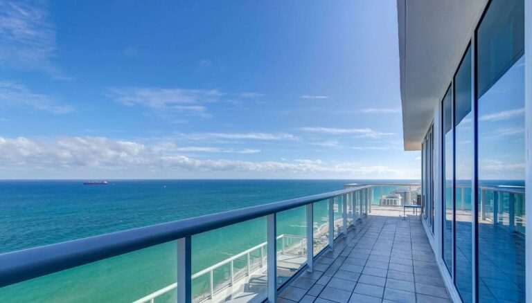 hilton fort lauderdale beach resort15 768x438