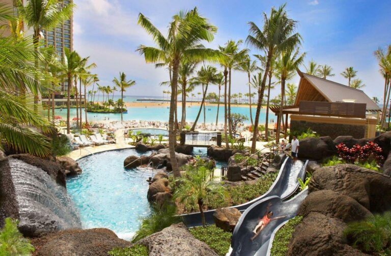 hilton hawaiian village waikiki beach resort1 768x503