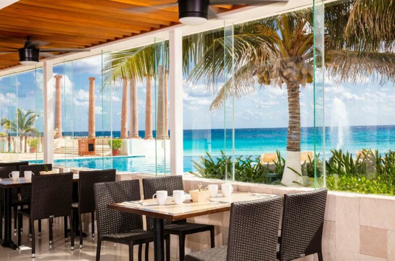 krystal cancun beach hotel mexico6 768x509