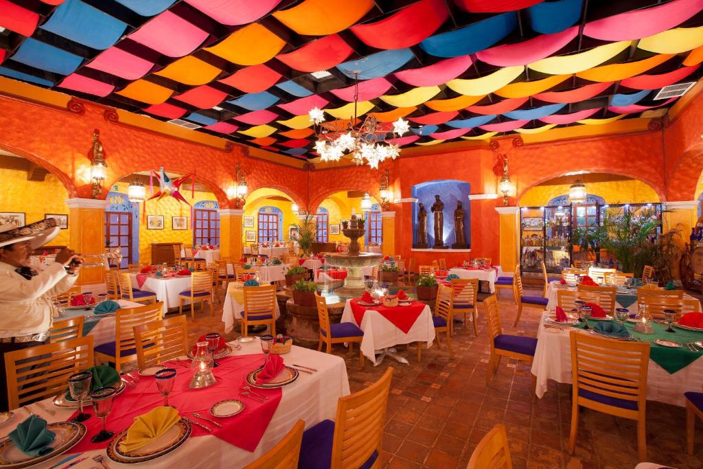 krystal cancun beach hotel mexico8