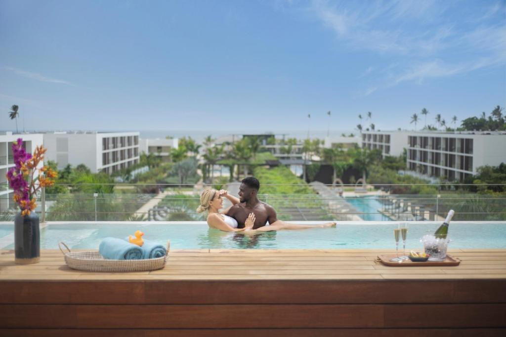 live aqua beach resort punta cana beach hotel dominican republic10