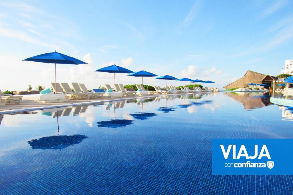 live aqua breach resort cancun beach hotel mexico